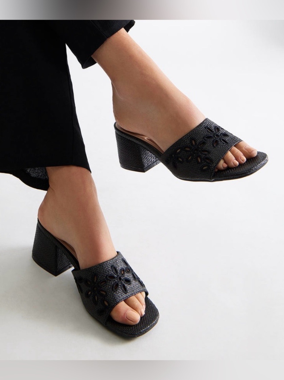 Ray Eyelet Mules - Picture 3 of 4